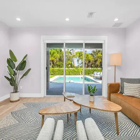 Opulence & Serenity At Our Luxury Home In Jupiter!